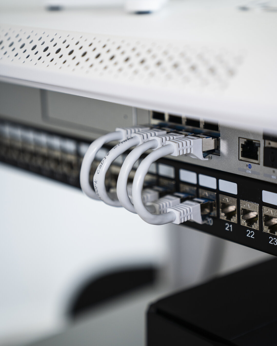 Strukturierte Verkabelung im Patchpanel