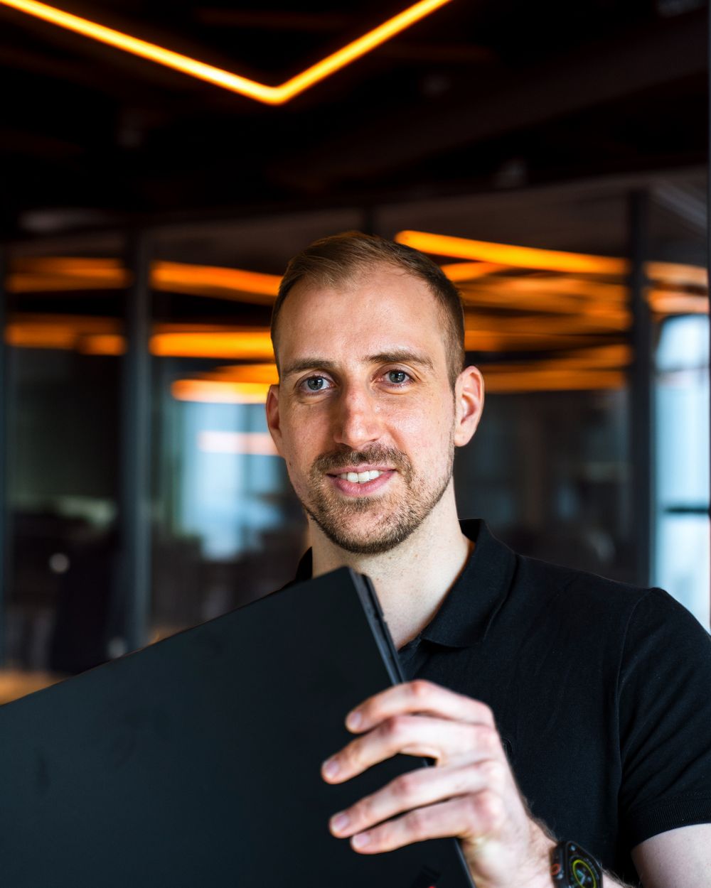 Nico Contopidis präsentiert eine Conto-IT-Lösung